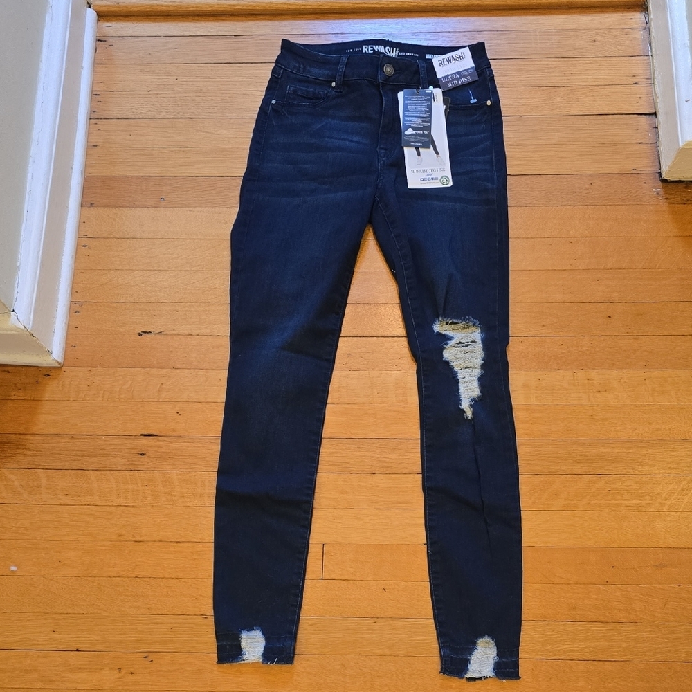 NWT, Rewash, Dark Wash, Mid-Rise.Distressed Skinny Jegging, Junior's Size 3